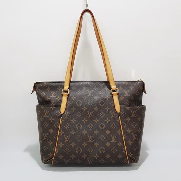 루이비통 모노그램 토탈리 MM