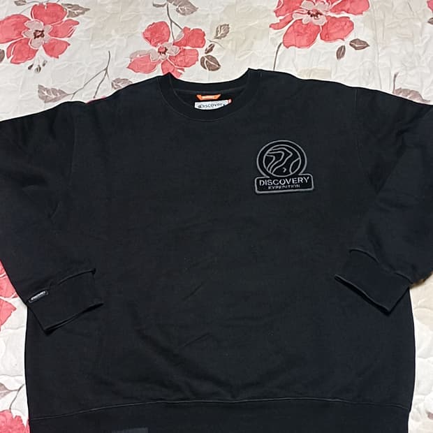 디스커버리 오버핏맨투맨 105 가슴65 기장72