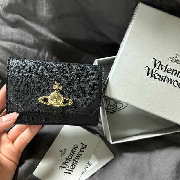 비비안웨스트우드 레더 지갑