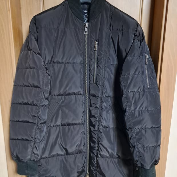 KONUS 패딩 남성XS(95~100)