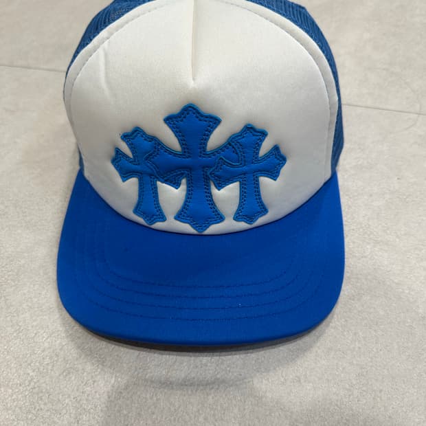 크롬하츠 트리플 크로스 패치 트러커 캡 모자 블루