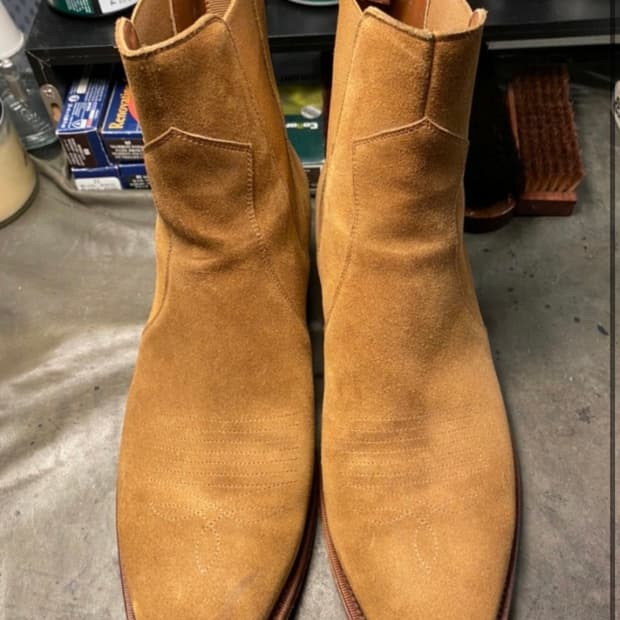 <구매합니다> 셀린느 웨스턴 첼시 부츠 41.5 ~ 42