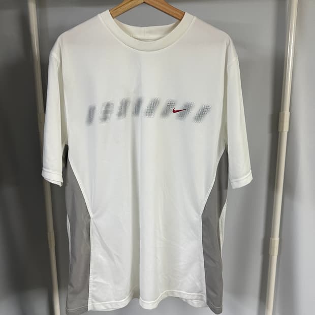 나이키 반팔 티셔츠