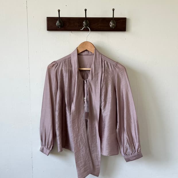 green label relaxing 로즈 블라우스