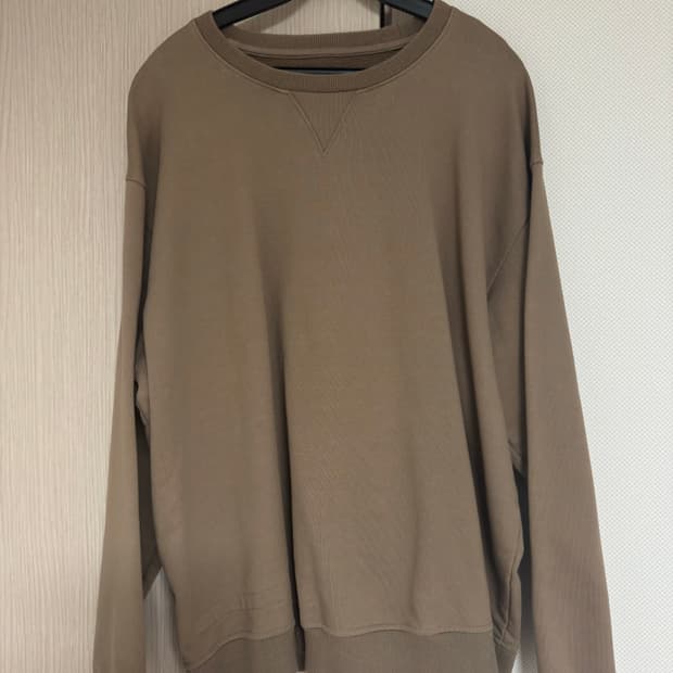 포터리 맨투맨 브라운 3