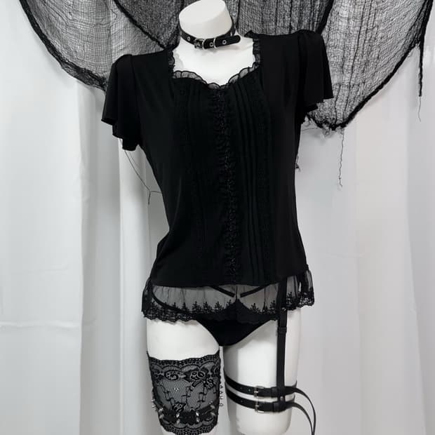 lace t-shirt