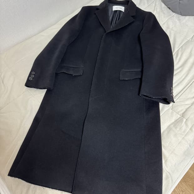 토니웩 크루도 캐시미어 커팅 코트