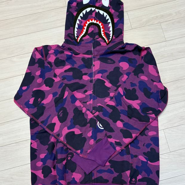 [크림구매] M 베이프 카모 샤크후드집업 퍼플 보계