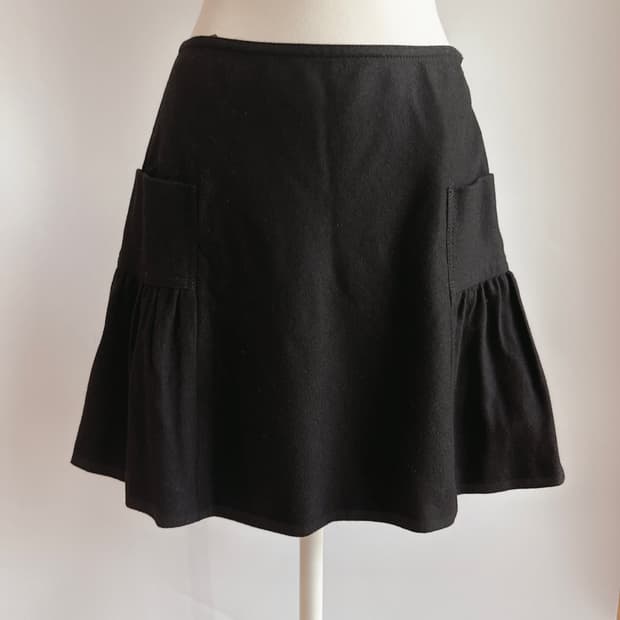 버버리 블루라벨 모직 플레어스커트 38