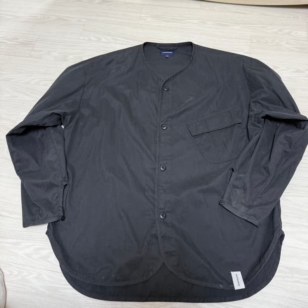 DESCENDANT V-넥 셔츠 (블랙 / 사이즈 3)