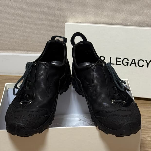 [42] 아워레가시 가베 스텔스 블랙 레더