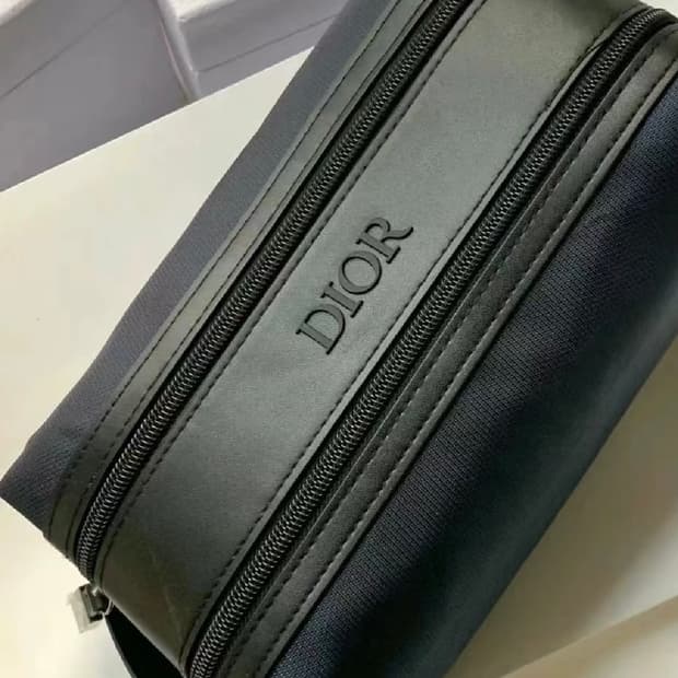 디올 뷰티 소바쥬 골프파우치