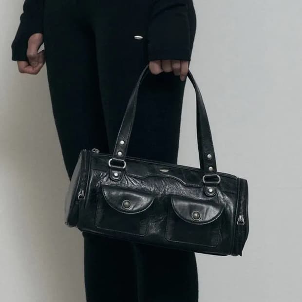 보헤미안서울 카고 미니백 글로시블랙