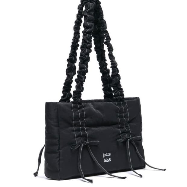 제드레페브5 버터플라이 리본 숄더백 블랙 / 한소희백 / 제드레페브5