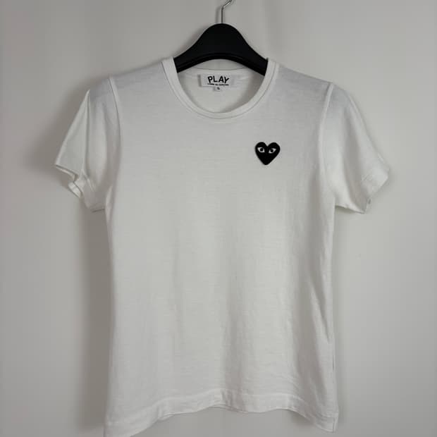 a347) 꼼데가르송 블랙와펜 반팔티셔츠