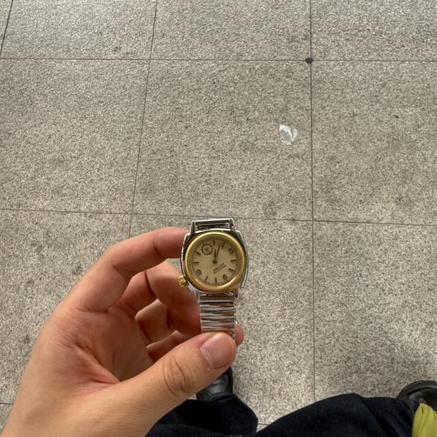 솔로이스트x바그워치 32mm