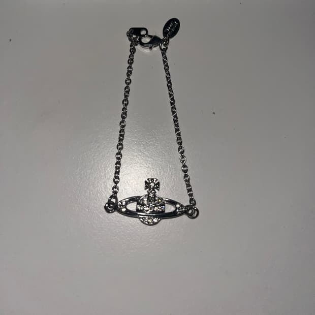 비비안웨스트우드 팔찌