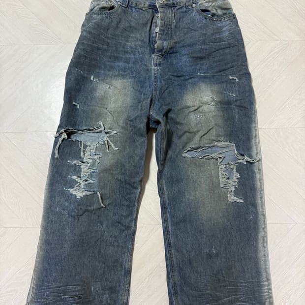 더티 워싱 오일 팬츠 팝니다. L사이즈