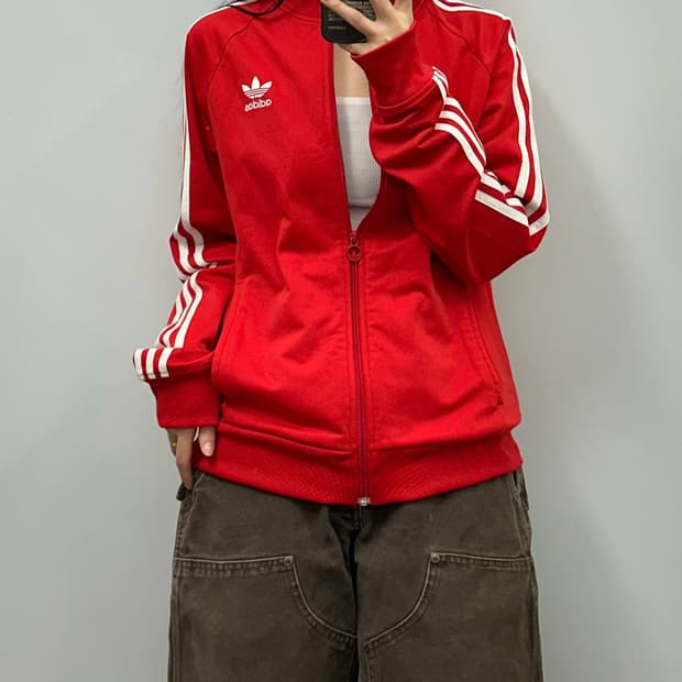 아디다스 유로파 레드 트랙 져지