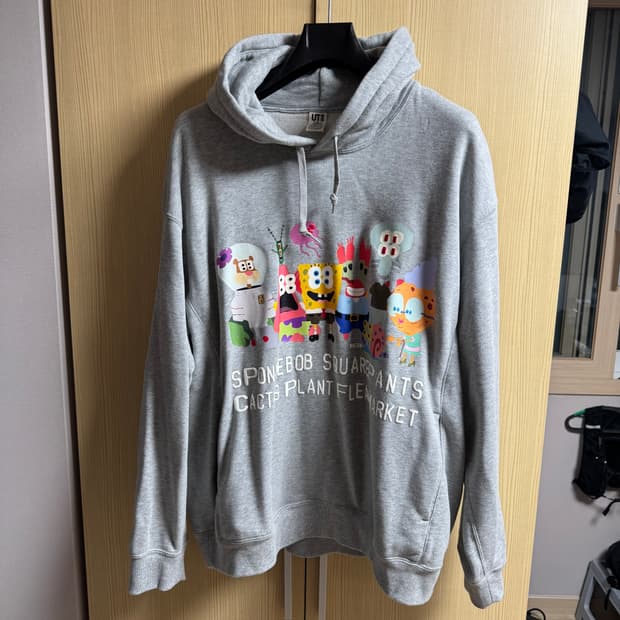 [XL] 유니클로 스폰지밥 후드티