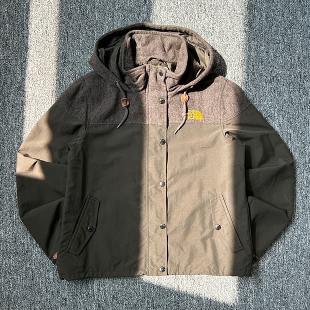 노스페이스 카키 후드 바람막이 자켓