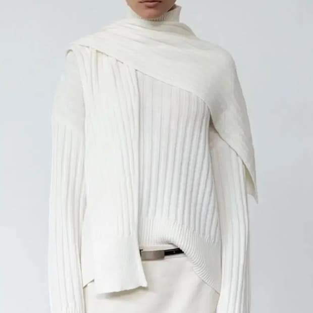 le917 리브드 터틀넥 + 머플러