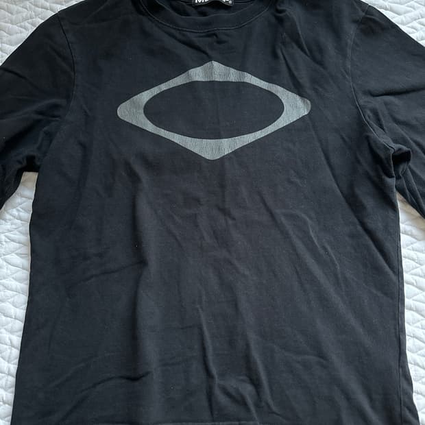 미스치프 롱슬리브 블랙