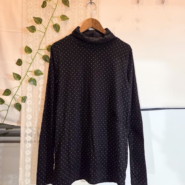 도트 레이스 목폴라 슬리브