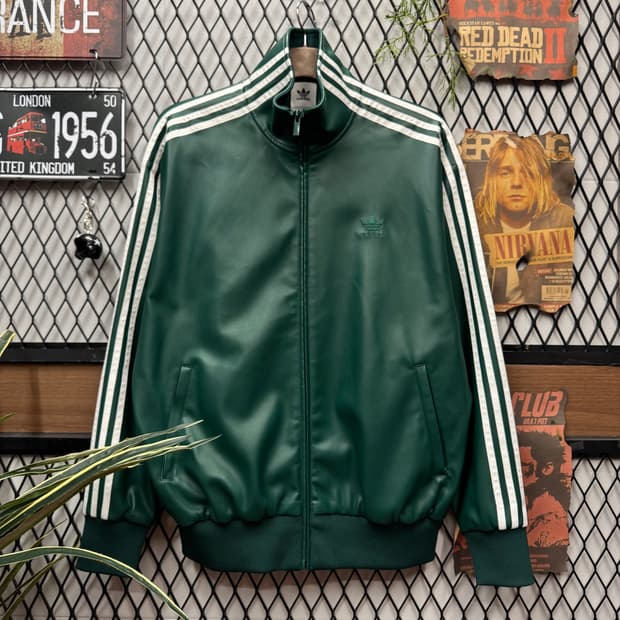 24S/S 아디다스 레더 트랙 자켓 전면 로고 포인트 그린