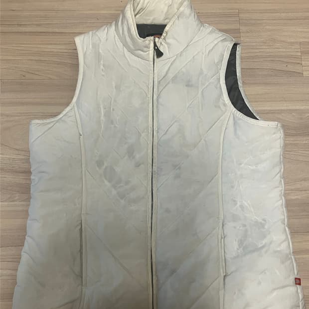디키즈 흰색 패딩 조끼
