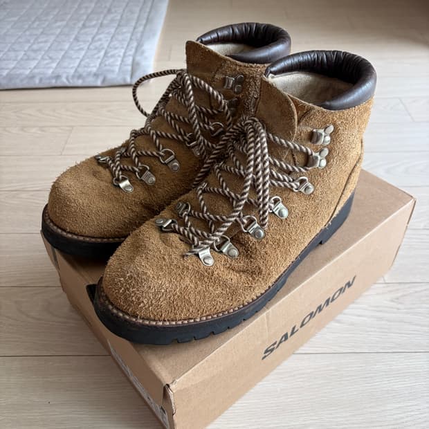 베이프 니고 마운틴 솔저 부츠