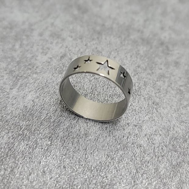 star ring