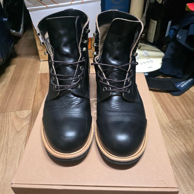 조셉트 호윈 크롬악셀 부츠 블랙 290 팝니다