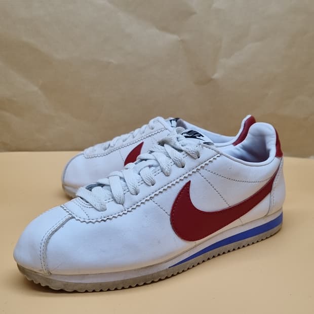 나이키 코르테즈 흰빨 운동화240