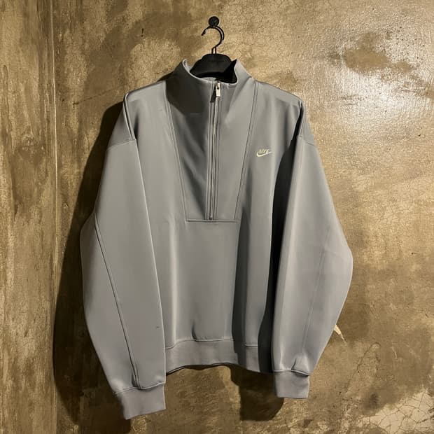 나이키 반집업 맨투맨