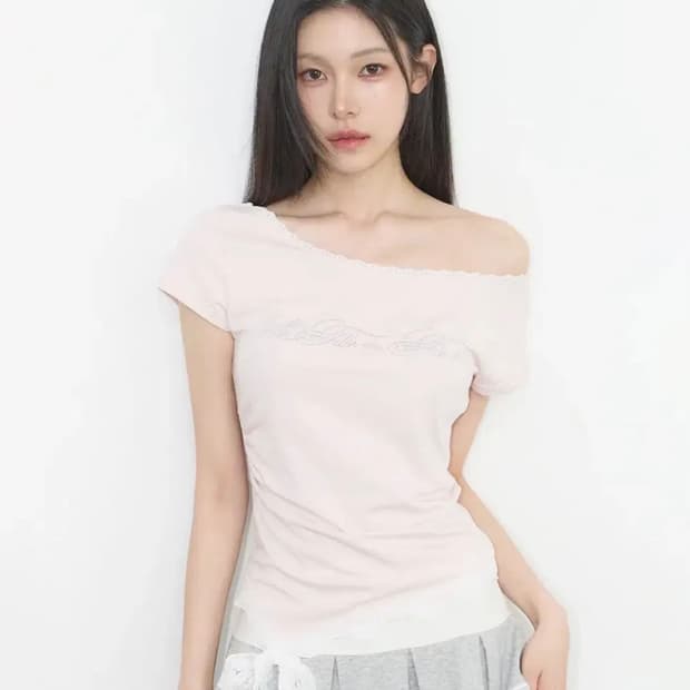 일리고 레이스 원숄더 셔링 탑 판매
