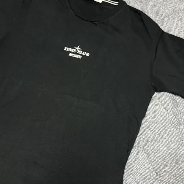 스톤아일랜드 아카이브 블랙 반팔티(L)