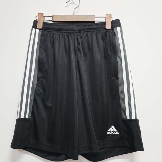 아디다스 삼선 반바지 블랙
