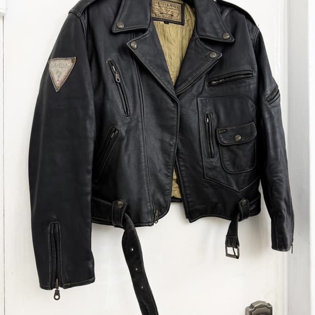90s GUESS GENUINE LEATHER BIKER JACKET