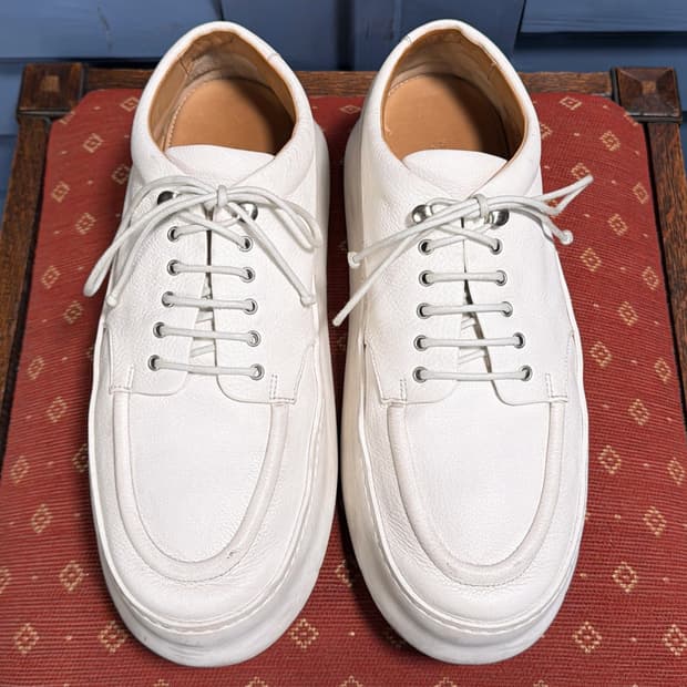 마르셀 카사파나 더비슈즈