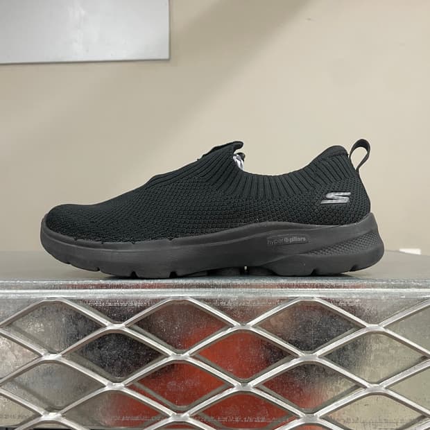 스케쳐스 고워크6 슬립온 230