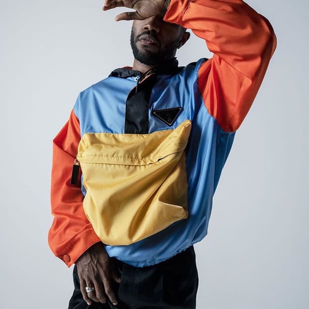 프라다 컬러블록 아노락 L
