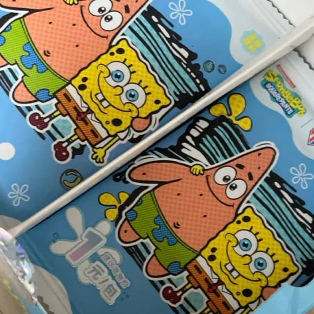 스폰지밥 카드팩 개당 가격 1500원