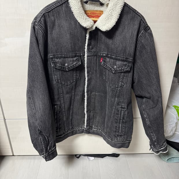 리바이스 실버탬 쉐르파