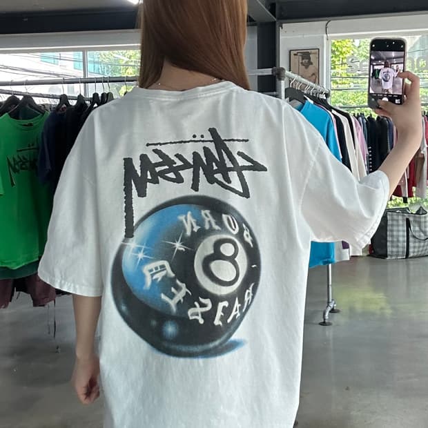 스투시 x 본앤레이즈드 8볼 반팔티