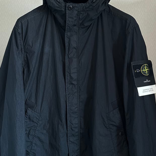 스톤아일랜드 크링클랩스 안티드롭 자켓 25ss XXL(110)