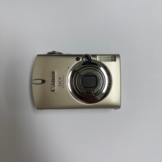캐논 IXY 700 / IXUS 750 / SD 550 (익시, 익서스)