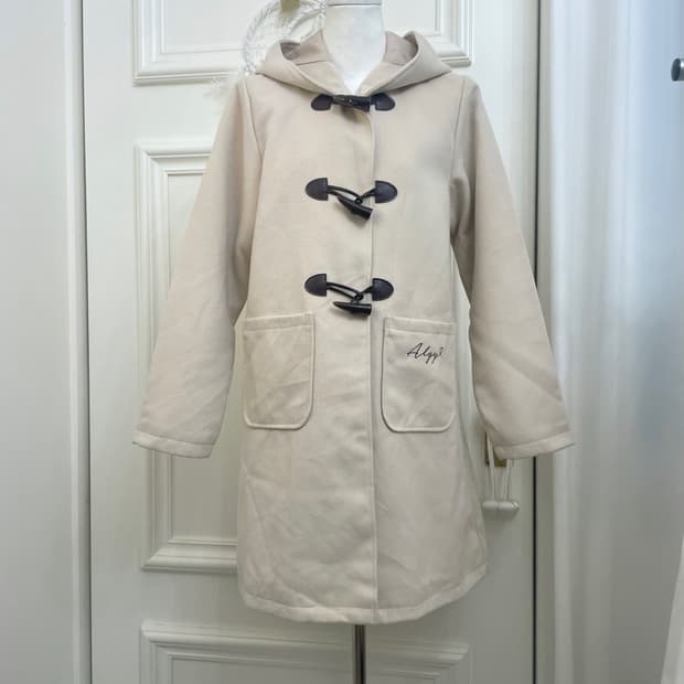 beige ivory pocket embroidery basic coat