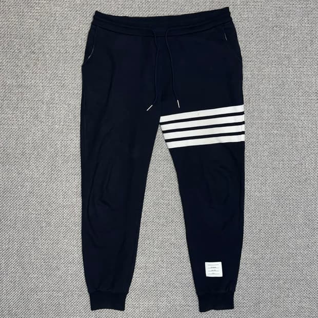 톰브라운 조거팬츠 트레이닝 바지 팬츠