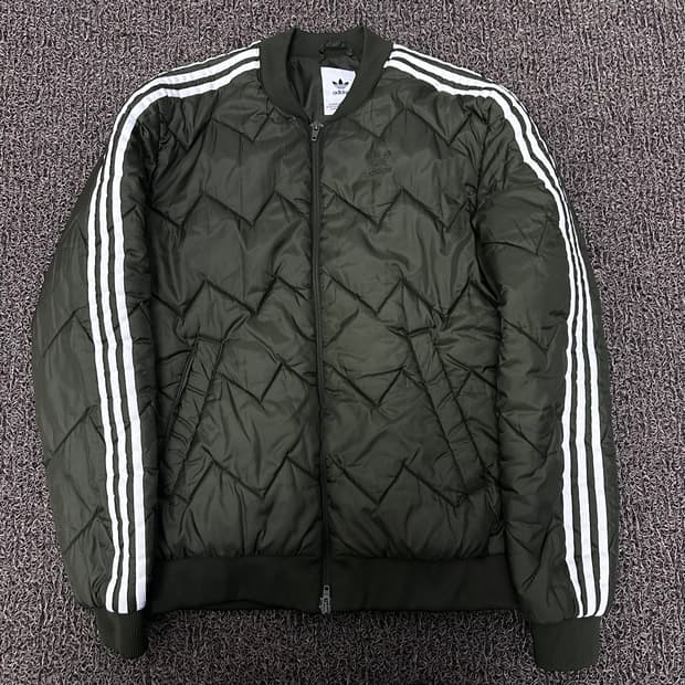 아디다스 퀄팅 패딩 봄버 자켓 카키 M